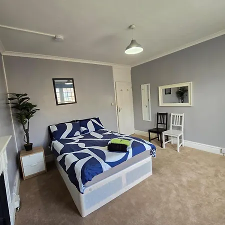 Great Flat Close To Edgware Road London Exterior photo